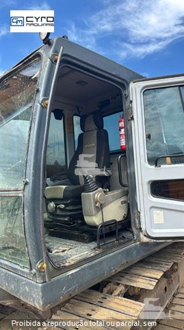 Escavadeira Hyundai R140LC-7