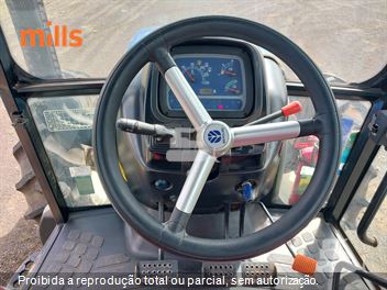 Trator Agrícola New Holland TL5.80