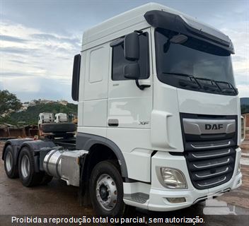 Caminhão DAF XF FTT530 6x4 Space Cab (die)(E5)