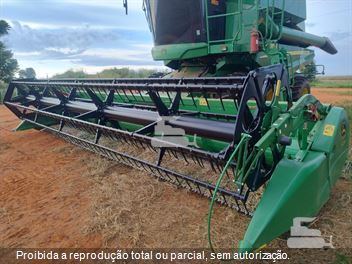 Colheitadeira John Deere S440