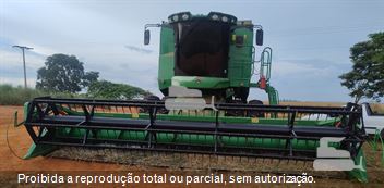 Colheitadeira John Deere S440