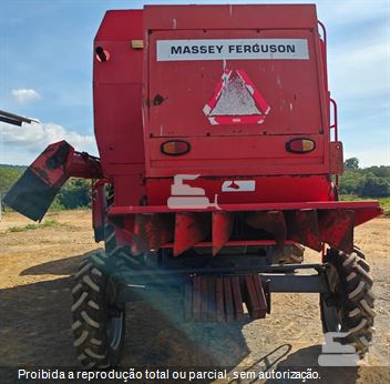 Colheitadeira Massey Ferguson MF 3640 Advanced