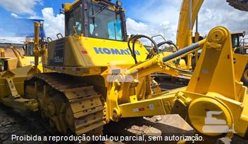 Trator de Esteira Komatsu D155