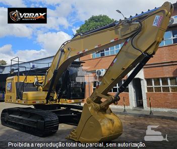 Escavadeira Caterpillar 320GC