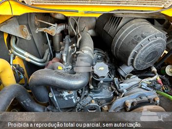 Mini-Carregadeira New Holland L225
