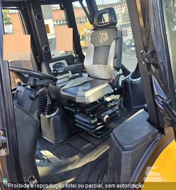 Retro Escavadeira JCB 3CX