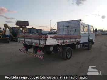 Caminhão Volkswagen 8-150 E DELIVERY 2p (diesel)