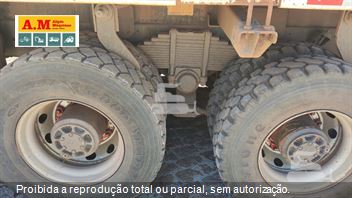 Caminhão Volkswagen 32-360 Constellation 6x4 2p (diesel)(E5)