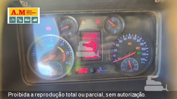 Caminhão Volkswagen 32-360 Constellation 6x4 2p (diesel)(E5)