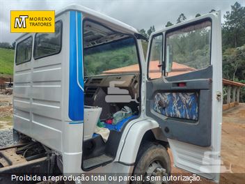 Caminhão Mercedes-Benz L-1618 2p (diesel)