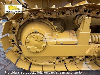 Trator de Esteira Caterpillar D6D