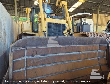 Trator de Esteira Caterpillar D6T XL