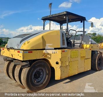 Rolo Compactador Dynapac CP2700