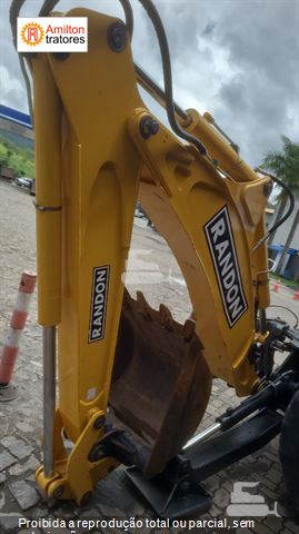 Retro Escavadeira Randon RK 406B