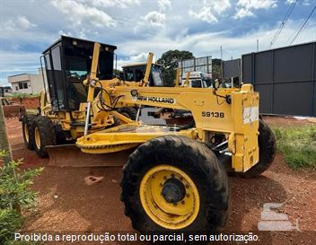 Motoniveladora New Holland RG170B