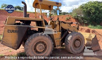 Pá Carregadeira Michigan 75HD