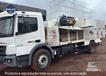 Caminhão Mercedes-Benz Atego 1719 2p (Diesel) (E5)