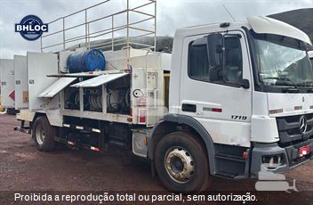 Caminhão Mercedes-Benz Atego 1719 2p (Diesel) (E5)