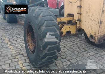 Motoniveladora John Deere 670G