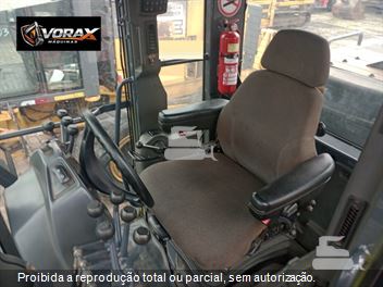 Motoniveladora John Deere 670G