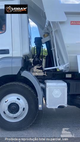 Caminhão Mercedes-Benz Axor 4144 K 6x4 2p (Diesel) (E5)