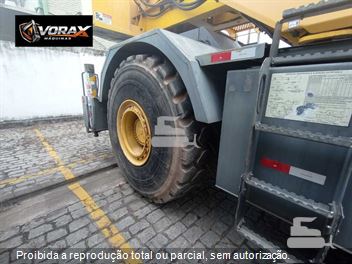 Guindaste Grove RT765E