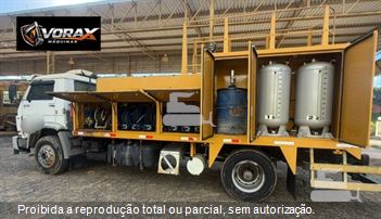 Caminhão Volkswagen 13-180/13-180 E Worker 2p (Diesel)
