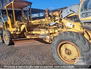 Motoniveladora Caterpillar 120B