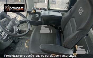 Pá Carregadeira Caterpillar 966L
