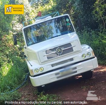 Caminhão Mercedes-Benz L-1620 3-Eixos 2p (diesel)