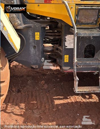 Pá Carregadeira Komatsu WA200