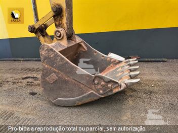 Escavadeira Caterpillar 320DL