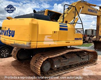 Escavadeira Komatsu PC210