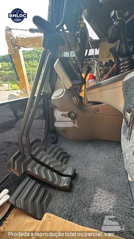 Escavadeira Volvo EC140DL