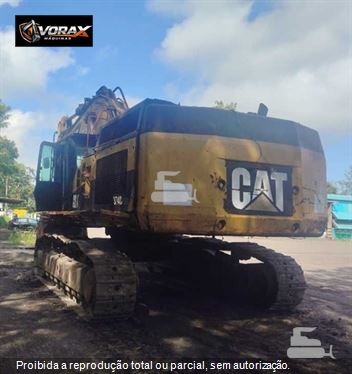 Escavadeira Caterpillar 374DL
