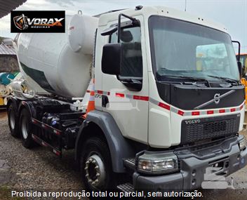 Caminhão Volvo VM 270 6x4 2p (Diesel) (E5)