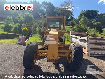 Motoniveladora Caterpillar 140K