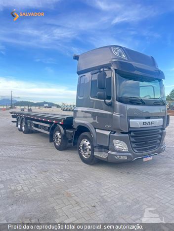 Caminhão DAF CF FAC 310 8X2 Sleep.Cab Aut. (Die.)(E6)