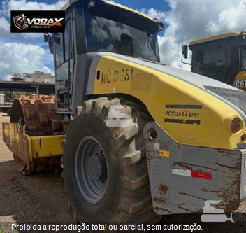 Rolo Compactador Dynapac CA250