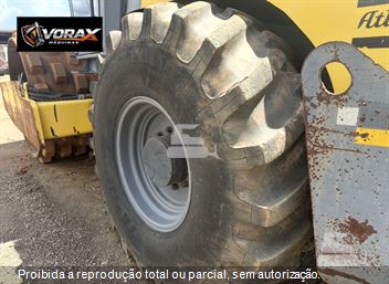 Rolo Compactador Dynapac CA250