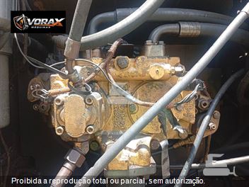 Escavadeira Caterpillar 320D2L