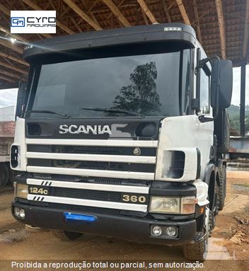 Caminhão Scania P-124 CB 360 8x4 NZ 2p (diesel)