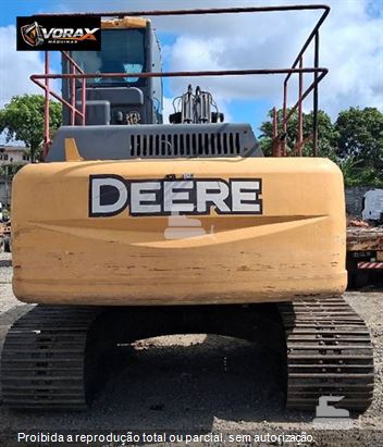 Escavadeira John Deere 210GLC