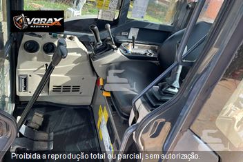 Mini-Escavadeira Case CX36B