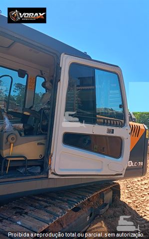 Escavadeira Hyundai R160LC-7