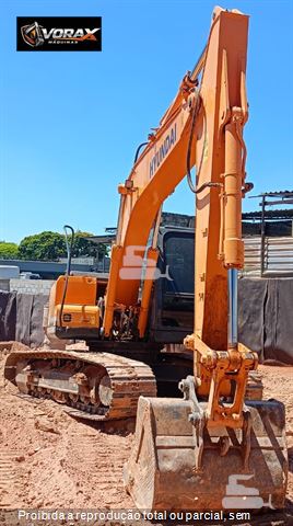 Escavadeira Hyundai R160LC-7