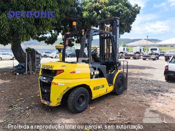 Empilhadeira Hyundai 40D-9K