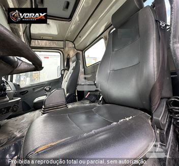 Caminhão Mercedes-Benz Axor 3344 S 6x4 2p (diesel)