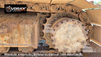 Escavadeira Hyundai R220LC-9