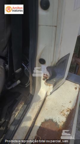 Caminhão Ford CARGO 2626 6x4 T 3-Eixos 2p (diesel)